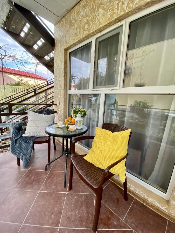 Мини-Отель Дарья В Пицунде Pitsunda Exterior foto